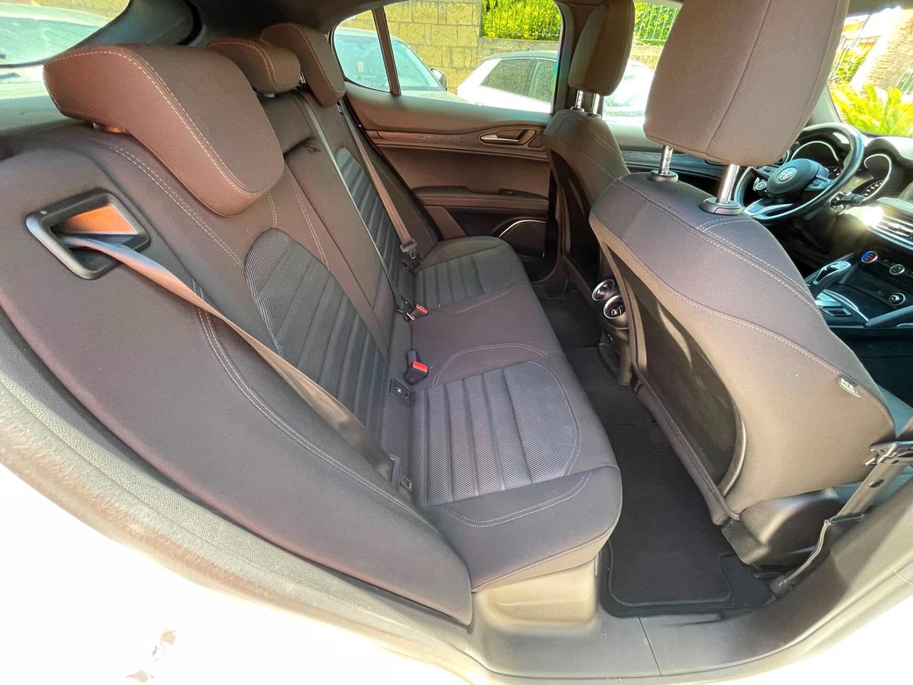 Alfa Romeo Stelvio 2.2 Turbodiesel 190 CV AT8 Q4 Business