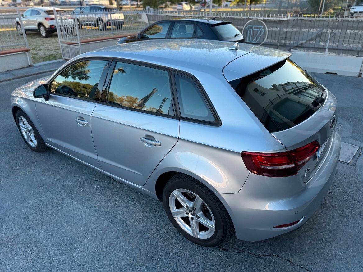 Audi A3 SPB 30 TDI Business