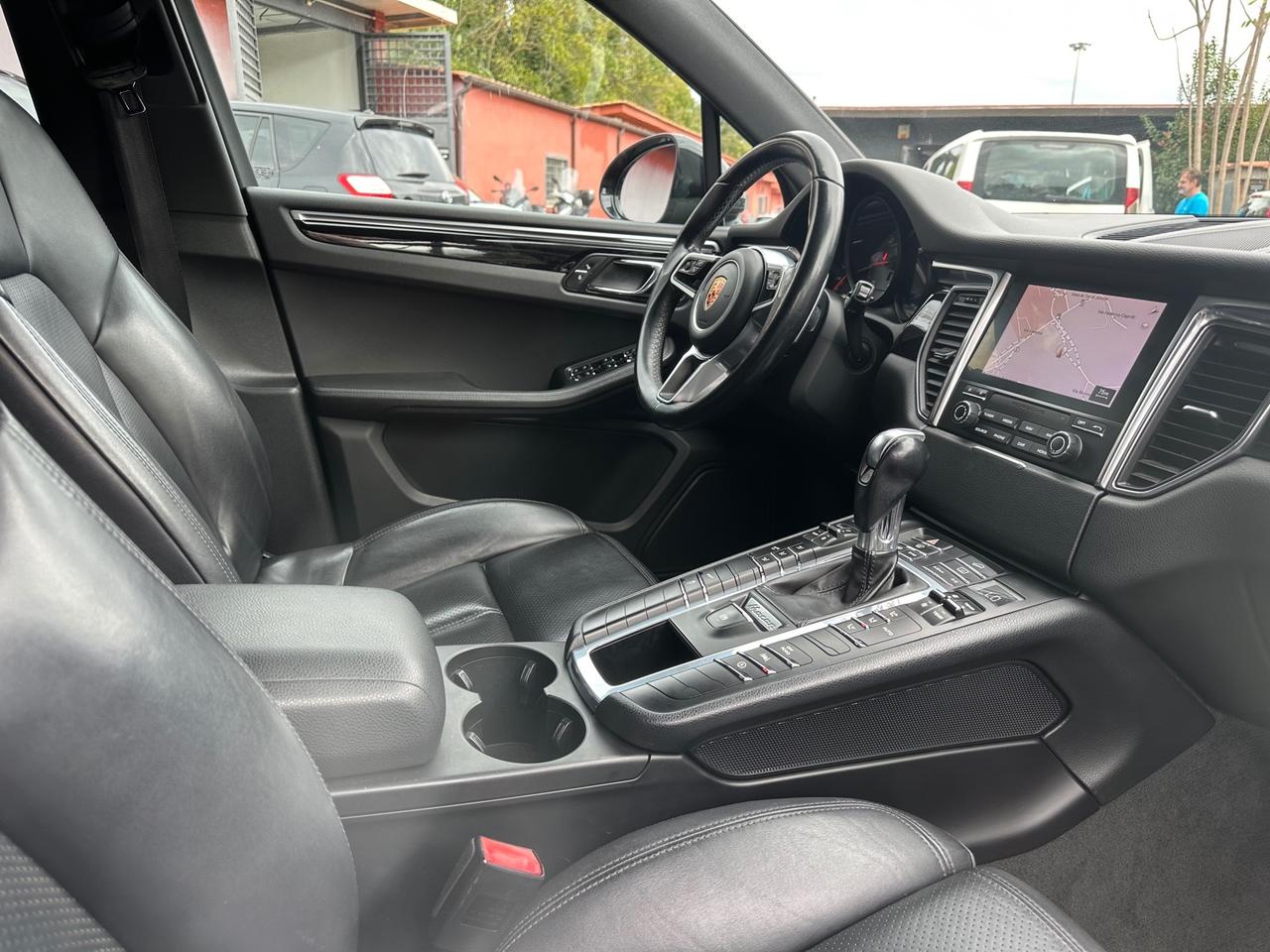 Porsche Macan 3.0 S Diesel Black edition Rs Sport Service Permute Rate Garanzia