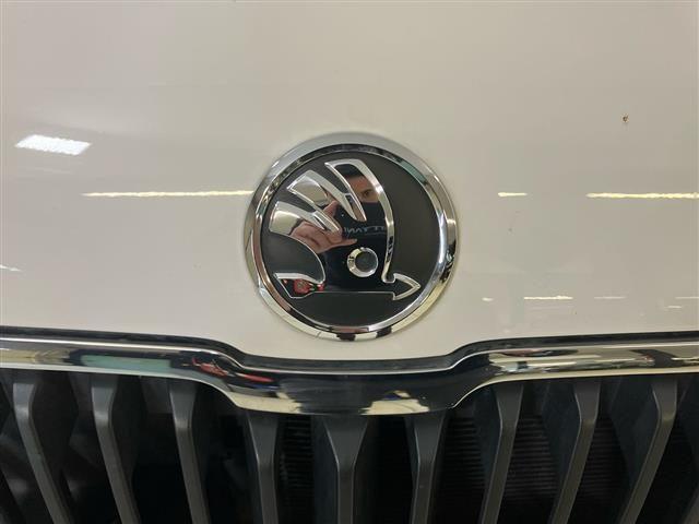 SKODA Citigo 5 Porte 1.0 75cv Style ASG Tetto Apribile!