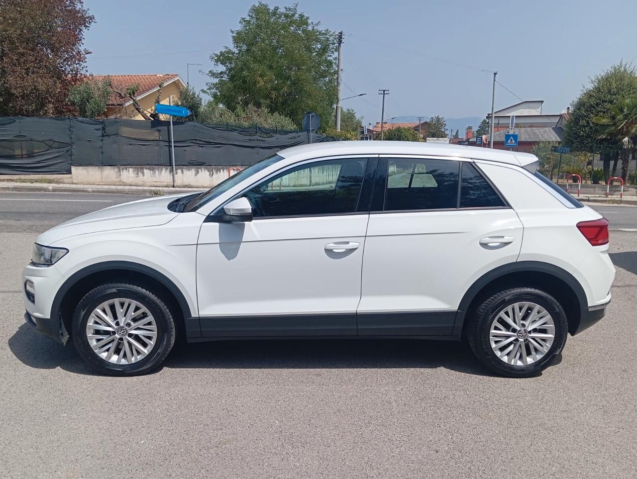 Volkswagen T-Roc 1.6 TDI SCR Business BlueMotion Technology