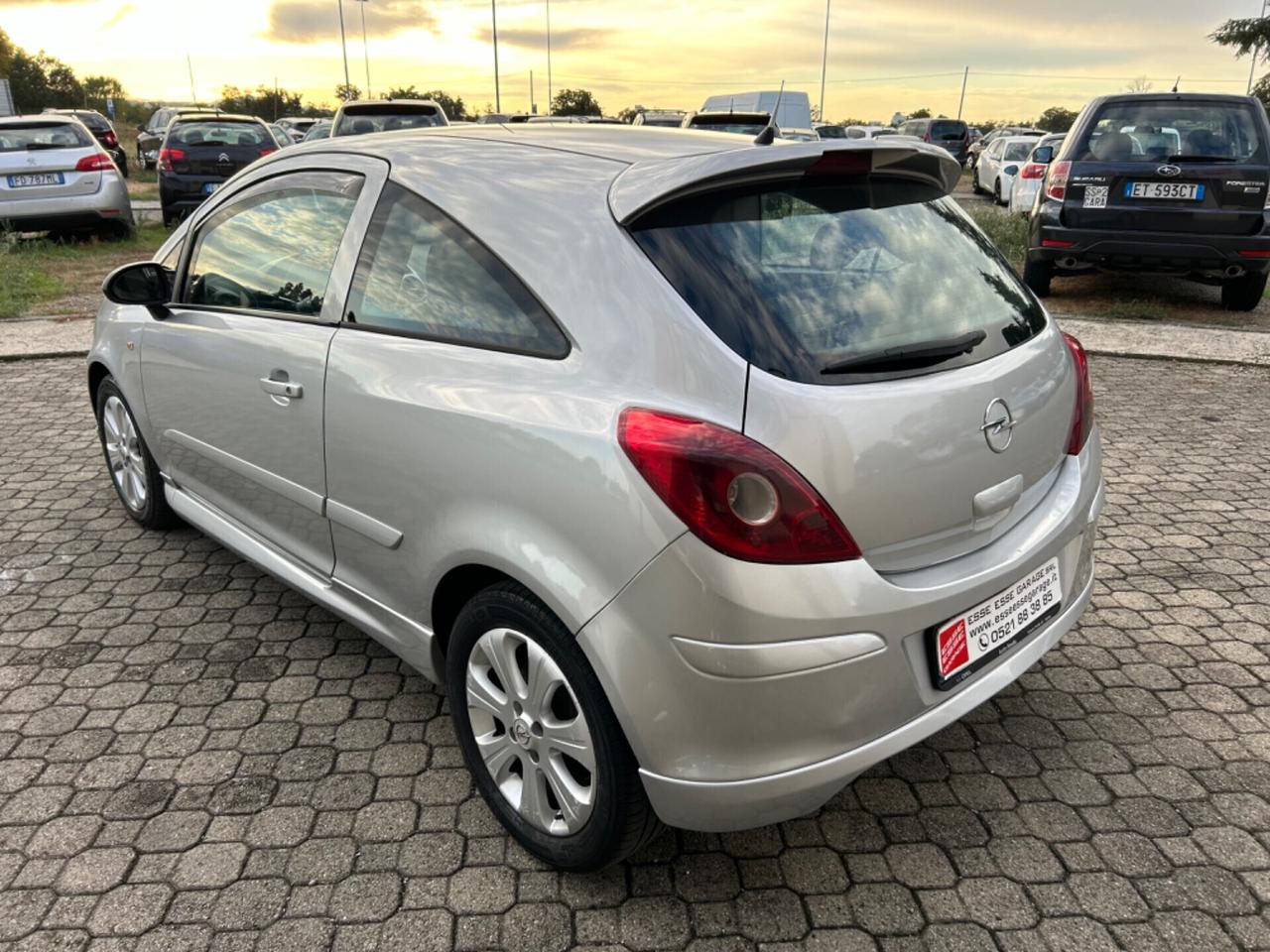 Opel Corsa 1.3 CDTI 3P.|NEOPATENTATI