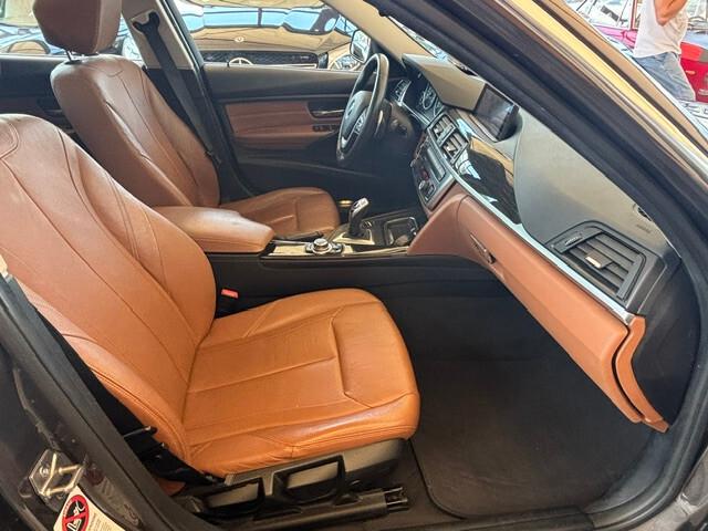 Bmw 320d Touring Luxury Aut.