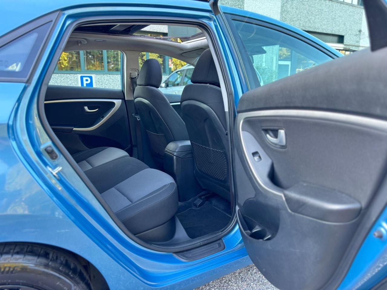 Hyundai i30 1.4 5p. SPORT*TETTO APRIBILE*