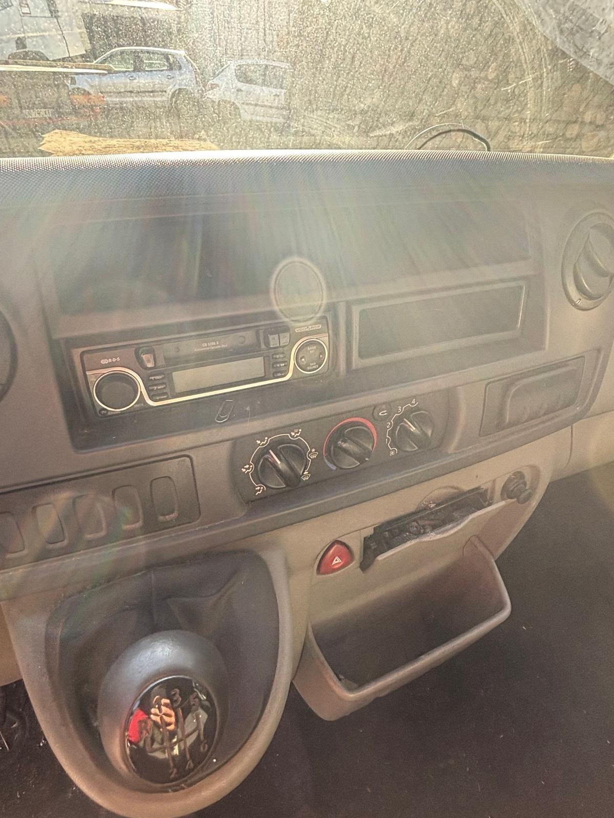 736 movano Opel del 2008 in saldo