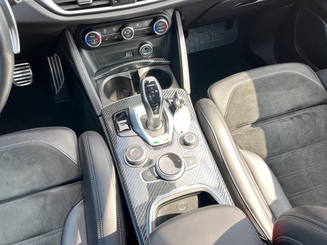 Alfa Romeo Stelvio 2.2 t Veloce Ti Q4 210cv auto