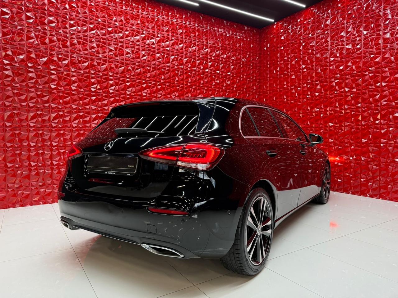 Mercedes-benz A 180 Automatic Premium OK NEOPATENTATI