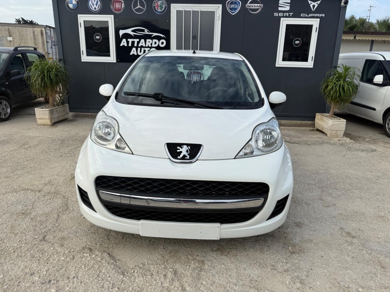 Peugeot 107 1.0 68CV 5p. Desir