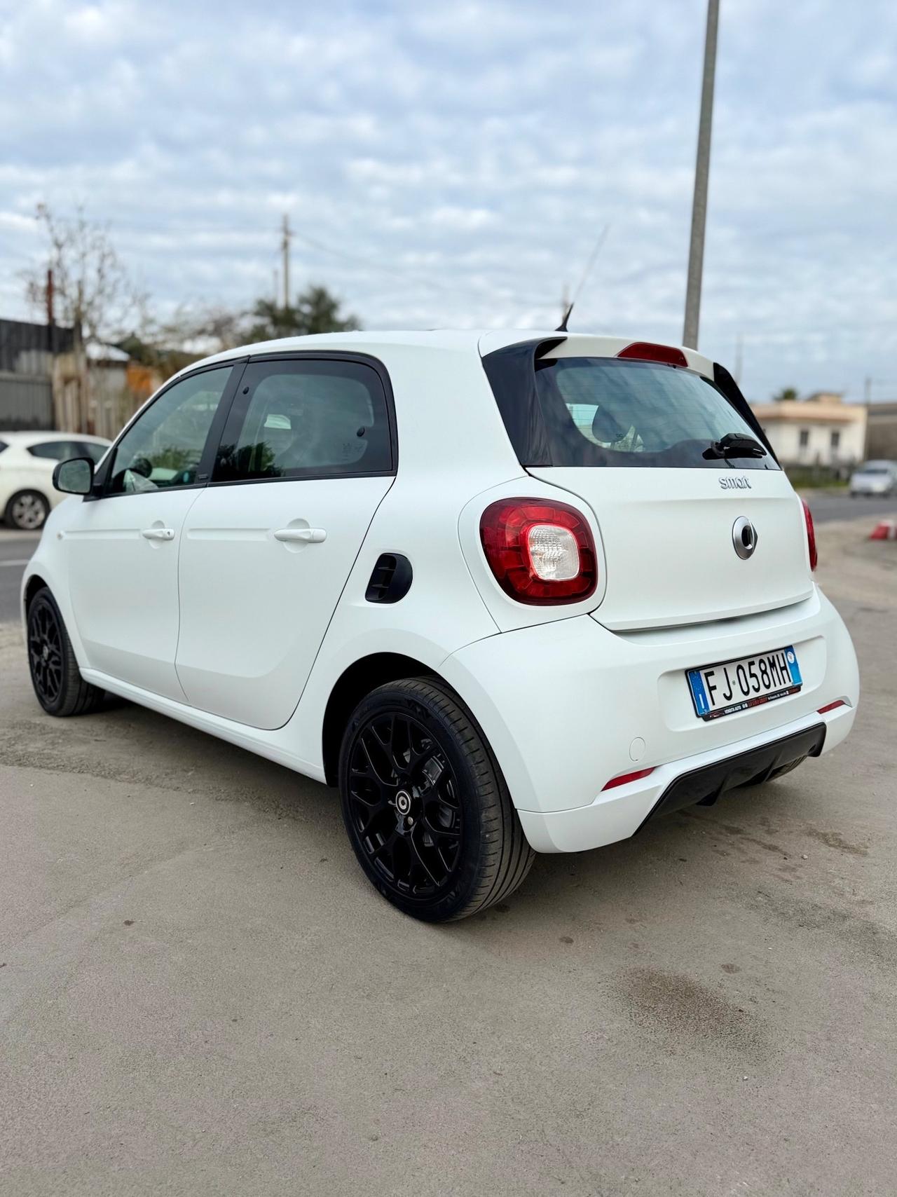 Smart ForFour 1.0 Automatica GPL Allestita Brabus
