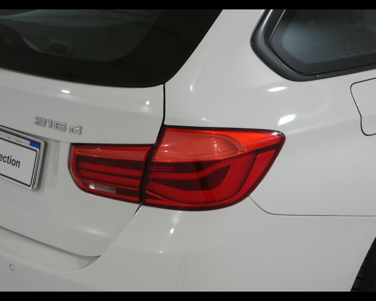 BMW Serie 3 (F30/31) - 316d Touring Business Advantage aut.