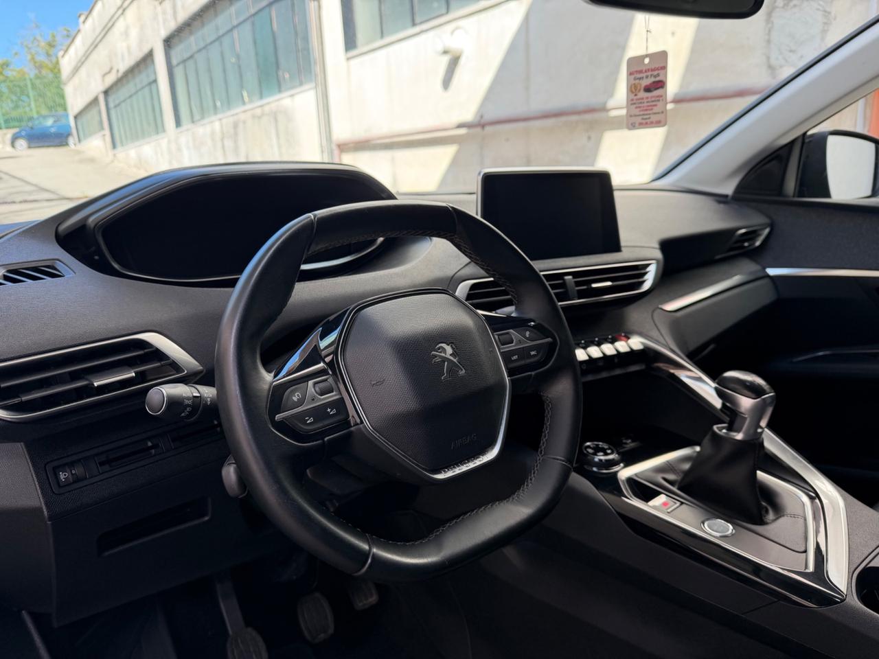 Peugeot 3008 ALLURE
