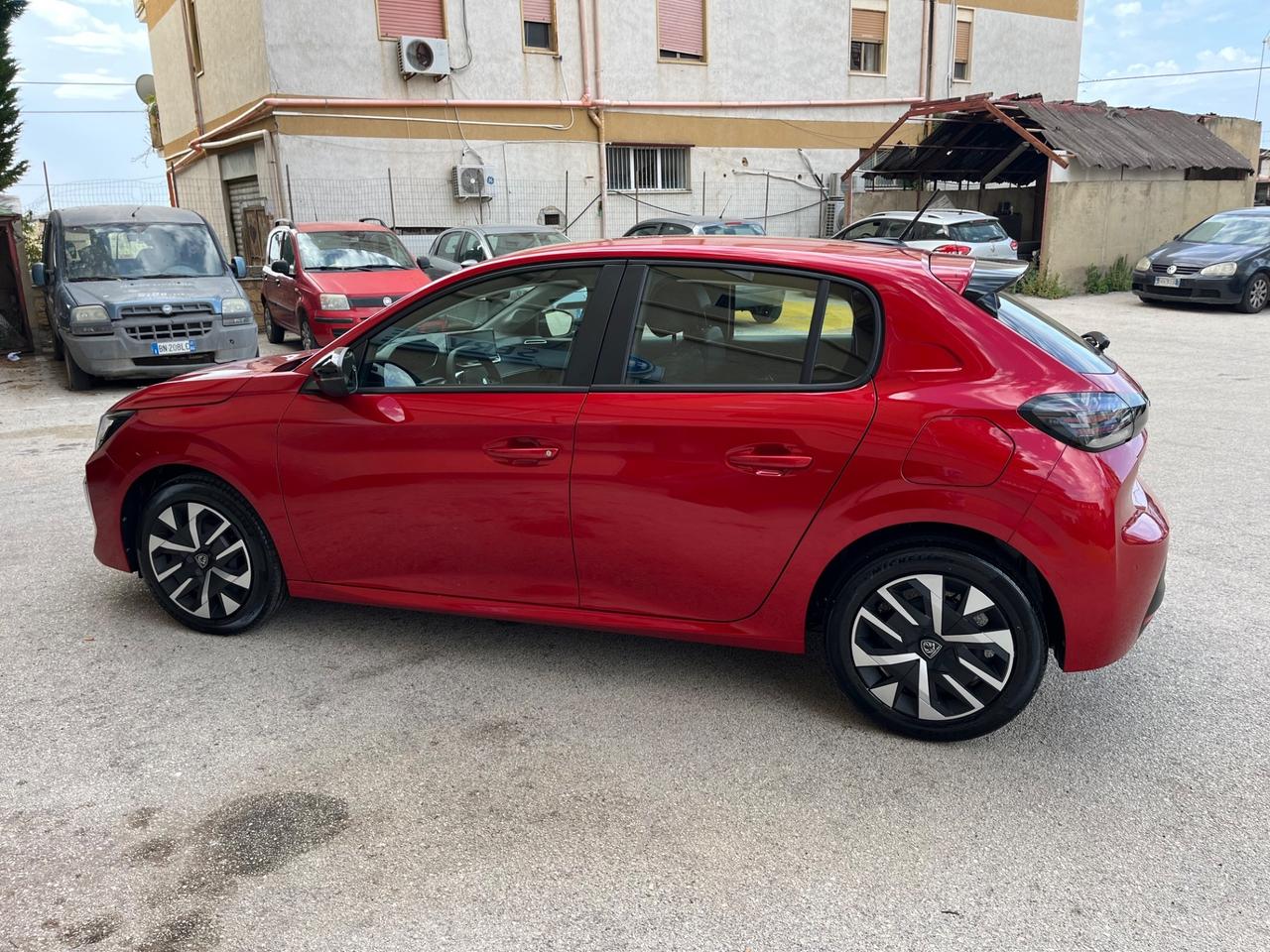 208 PureTech 75 cv 5 porte Style - KM ZERO-