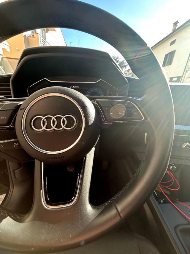 AUDI A1 allstreet 25 TFSI Admired