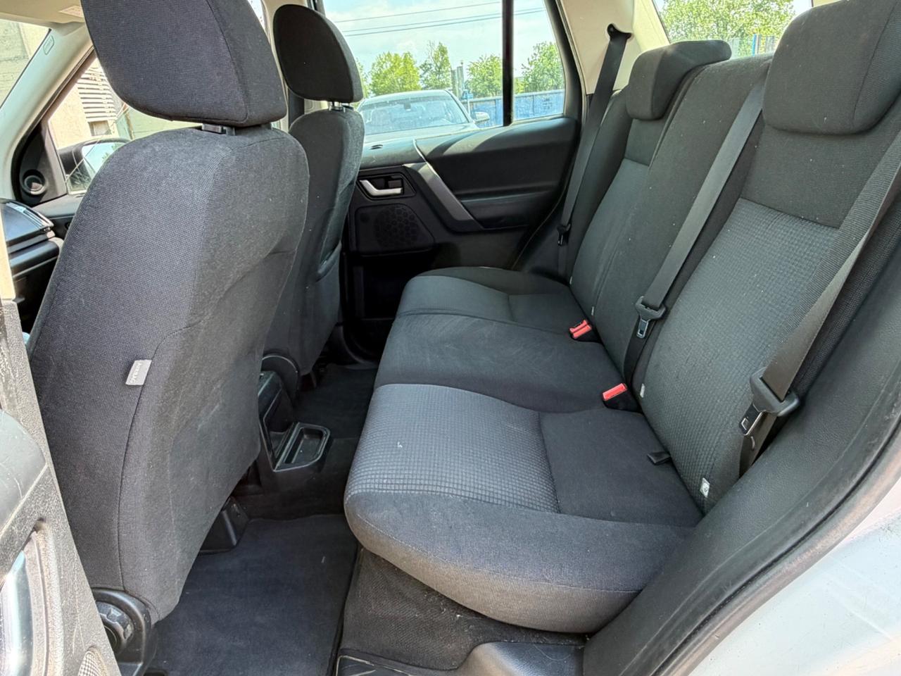 Land Rover Freelander 2.2 TD4 S.W. SE