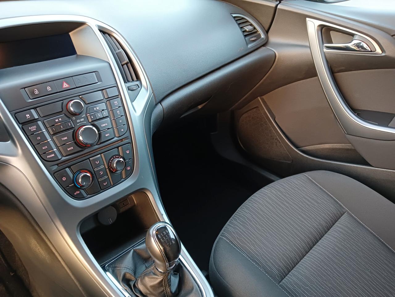 Opel Astra 1.7 CDTI 110CV