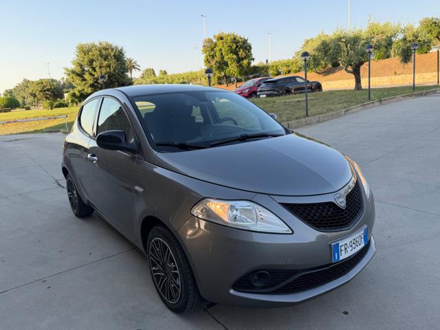 LANCIA Ypsilon 1.2 69CV GPL GOLD+SCHERMO+SENSORI+5 POSTI