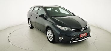 TOYOTA Auris Touring Sports 1.4 D-4D Lounge