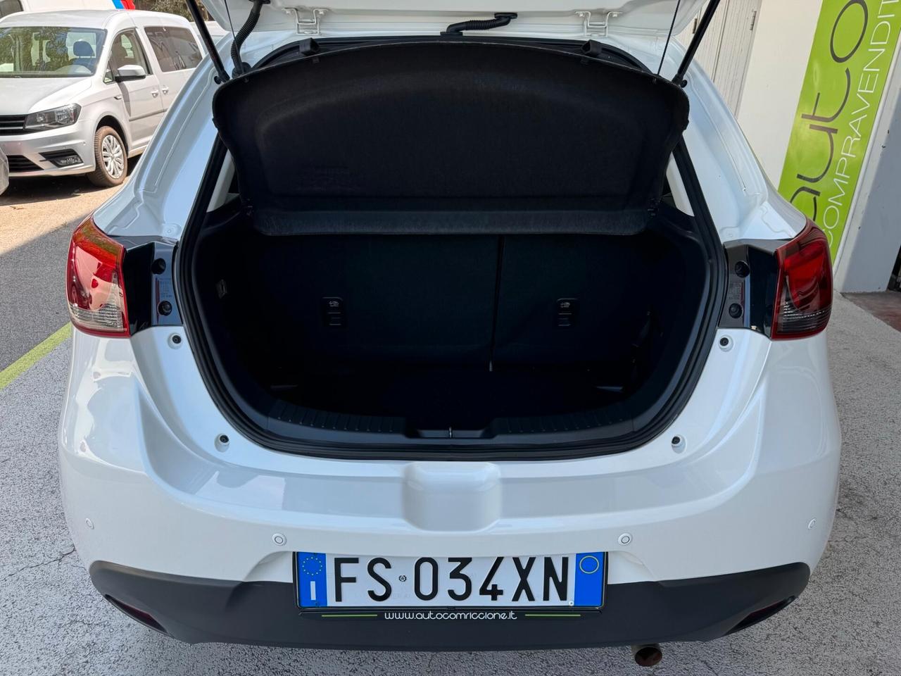 Mazda 2 1.5 Evolve Comfort Pack UNIPROPR GARAN24ME