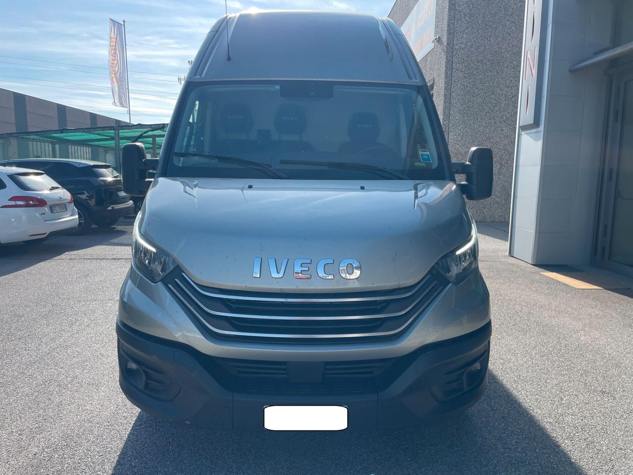 Iveco Daily 35 S18HV 3.0 HPT 175CV PLM-TA