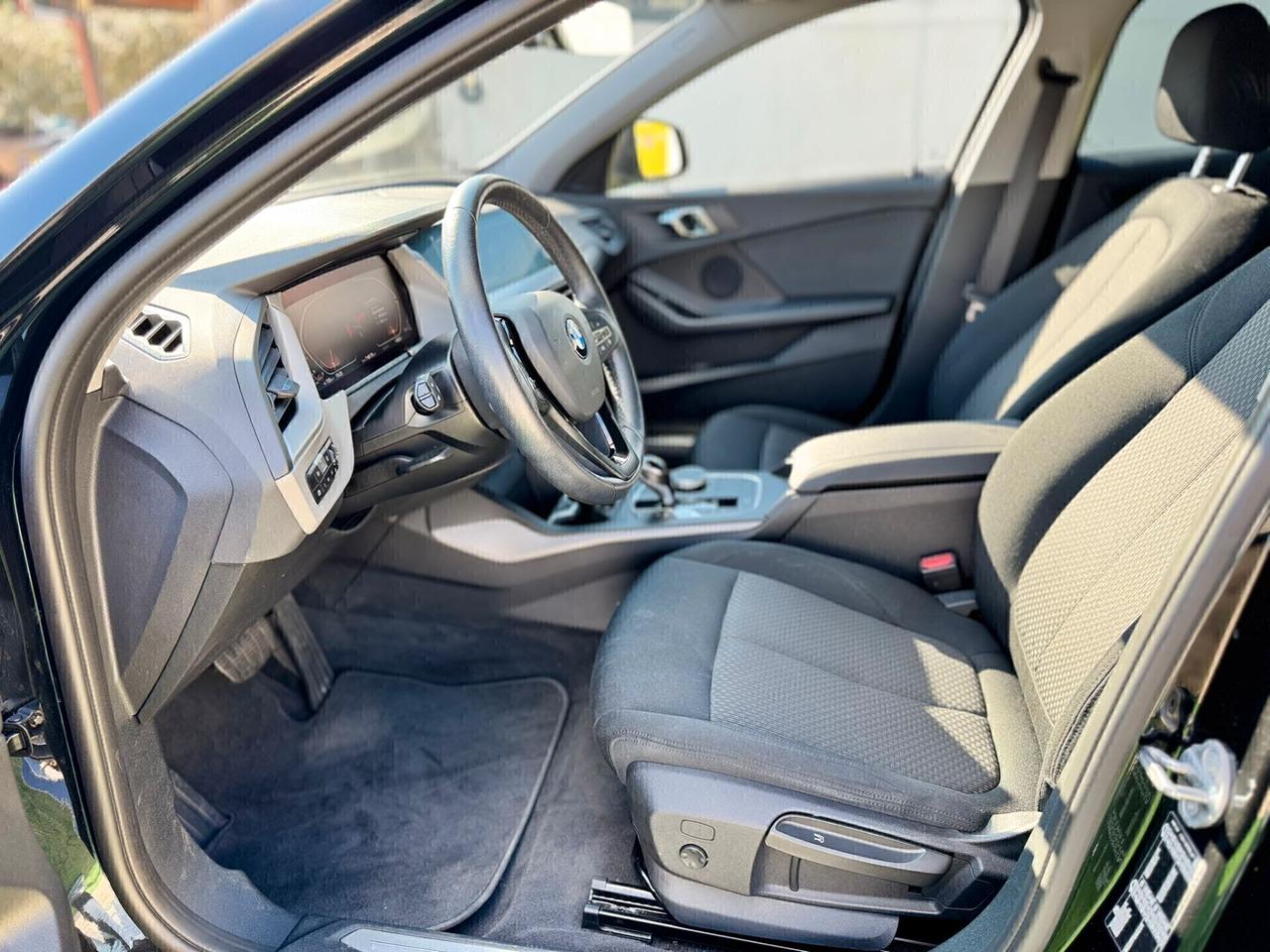 Bmw serie 118d 150cv anno02/2023 Permute Garanzia Finanziamenti