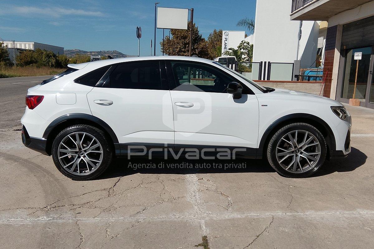 AUDI Q3 SPB 35 TDI S tronic S line edition