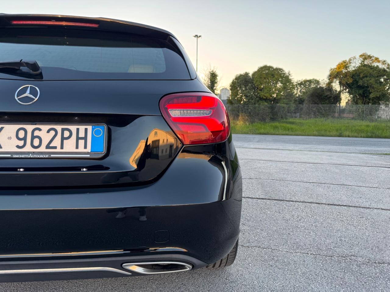 MERCEDES Classe A180 d Sport - Led Navi 17