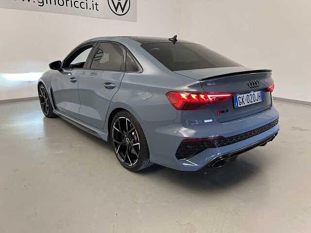 Audi A3 RS 3 Sedan TFSI quattro S tronic