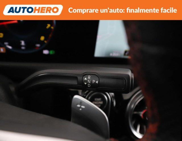 MERCEDES-BENZ CLA 200 Automatic Premium