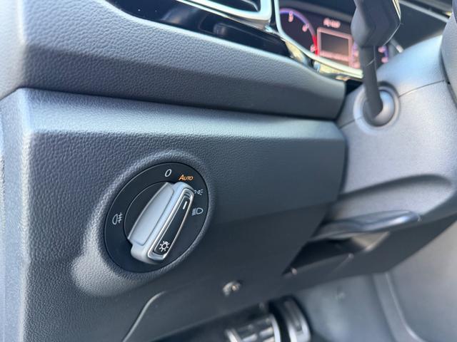 VOLKSWAGEN T-Roc 2.0 TDI SCR 150 CV DSG R-LINE+WI-FI+ALCANTARA
