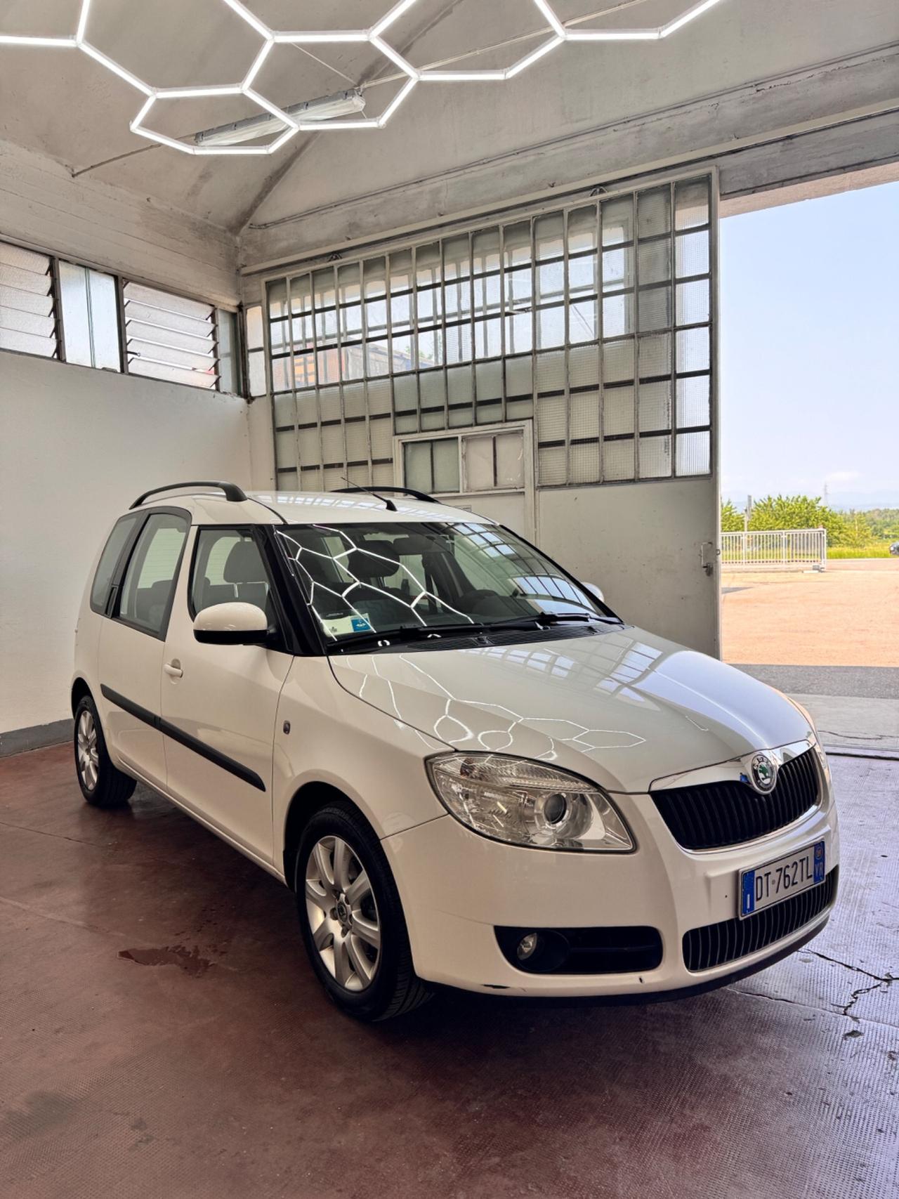 Skoda Roomster 1.4 16V Style GPL