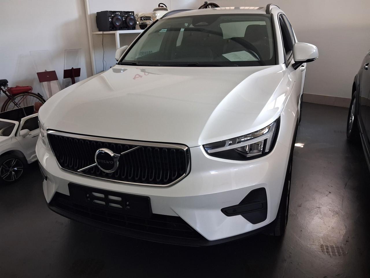 Volvo XC40 B3 automatico Essential