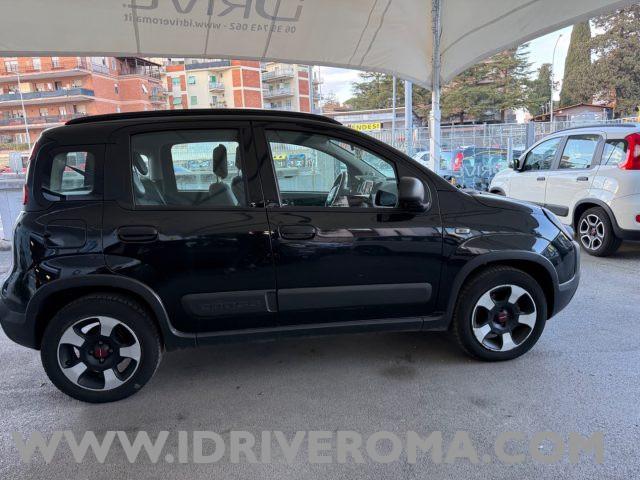 FIAT Panda Cross 1.0 FireFly S&S Hybrid + GPL