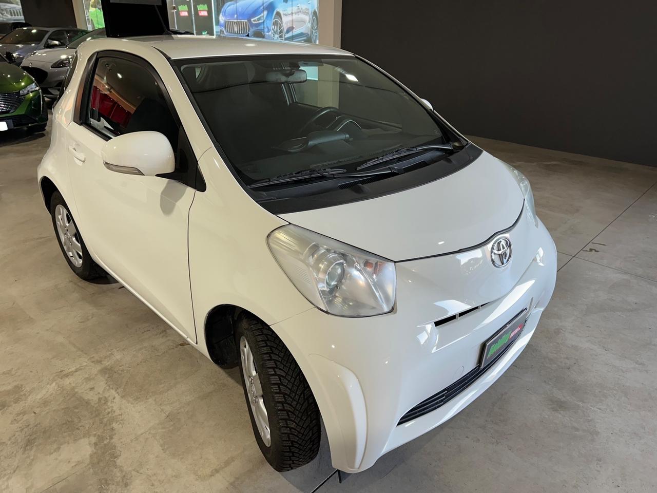 Toyota iQ 1.0 Sol