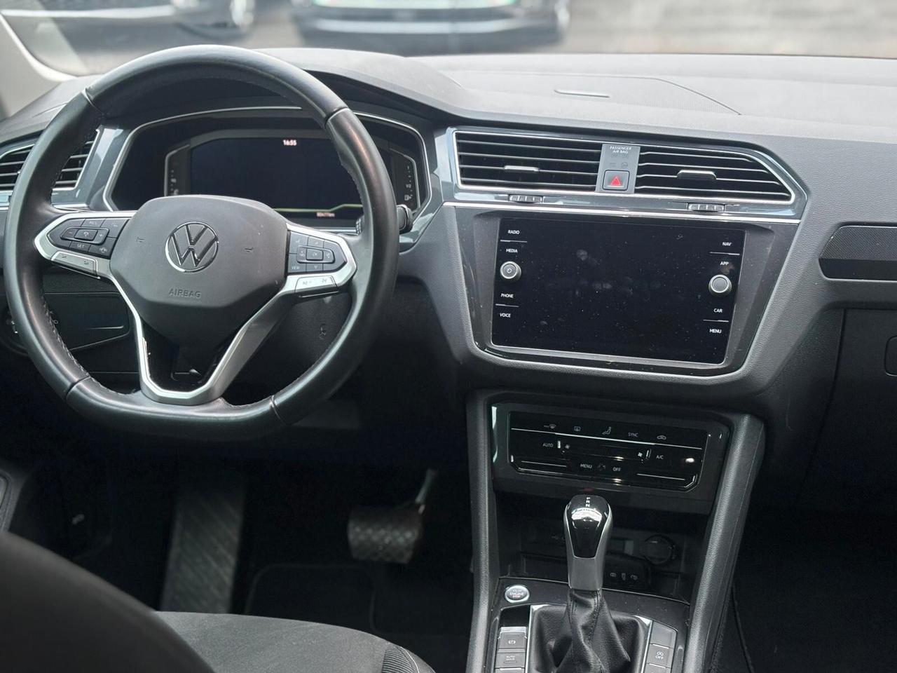 Volkswagen Tiguan 2.0 TDI 150 CV SCR DSG Elegance