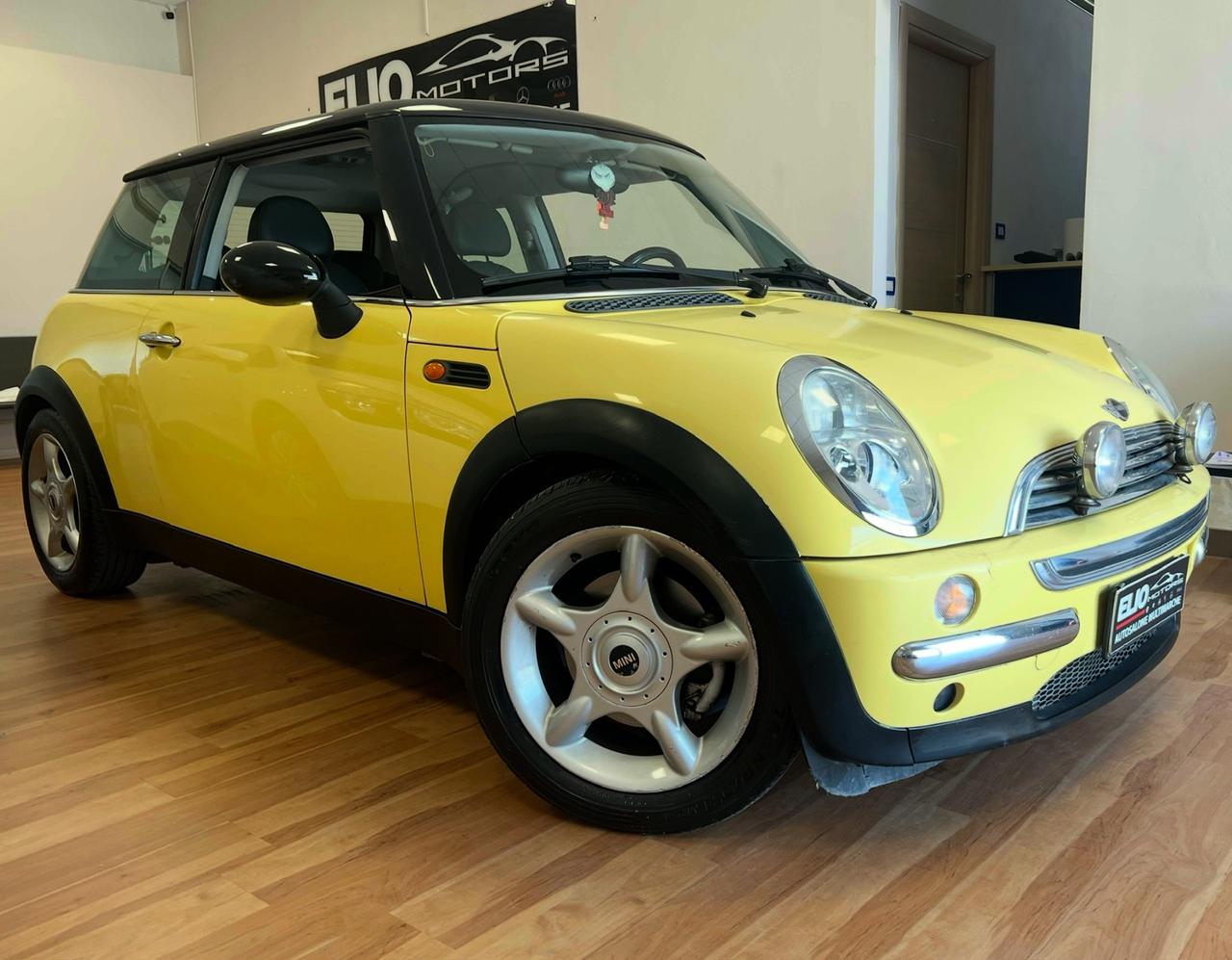Mini Mini 1.6 16V Cooper