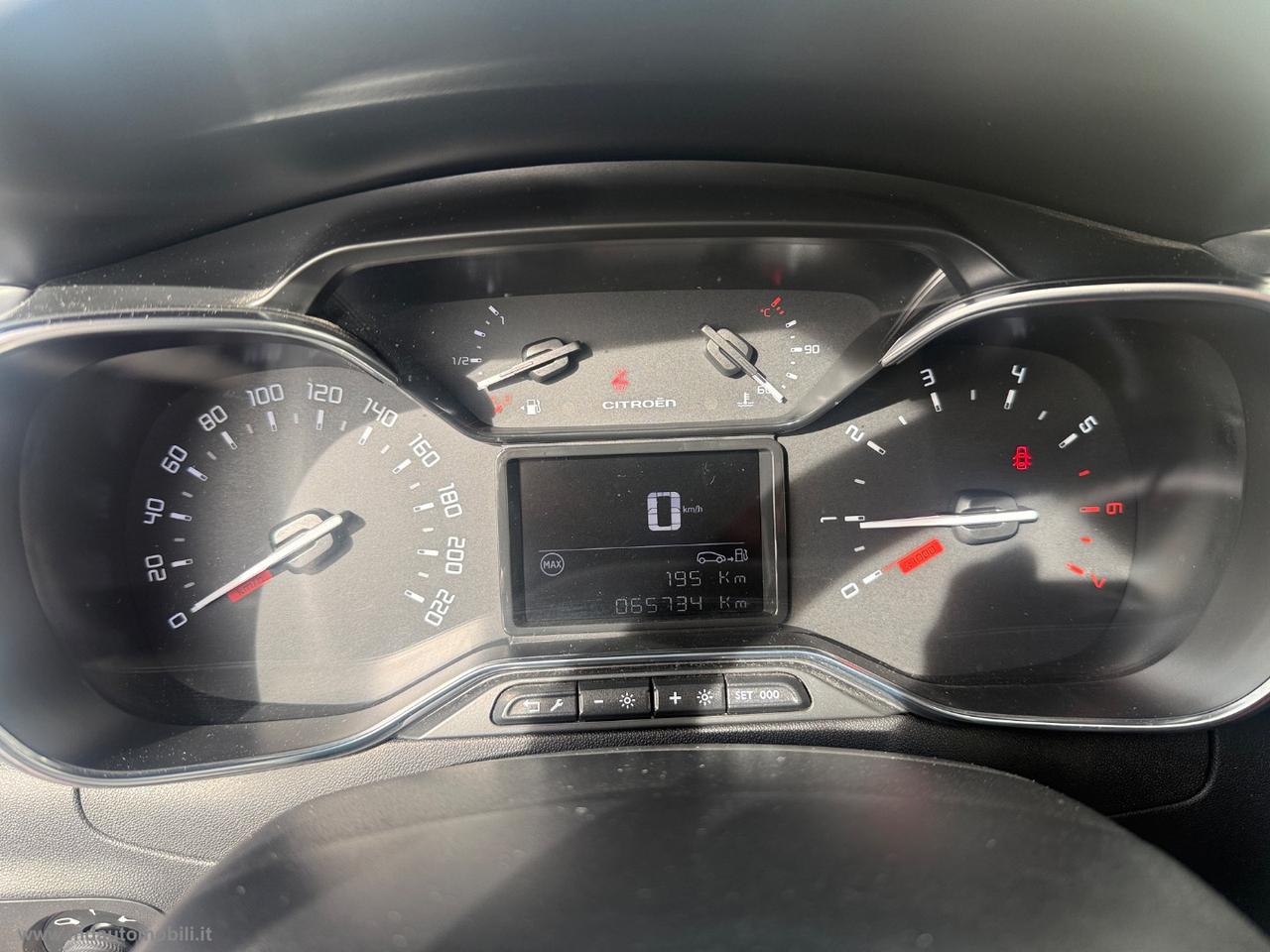 CITROEN C3 PureTech 82 Shine SOLO KM.65000