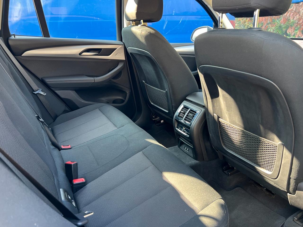 Bmw X3 xDrive20d Business Advantage