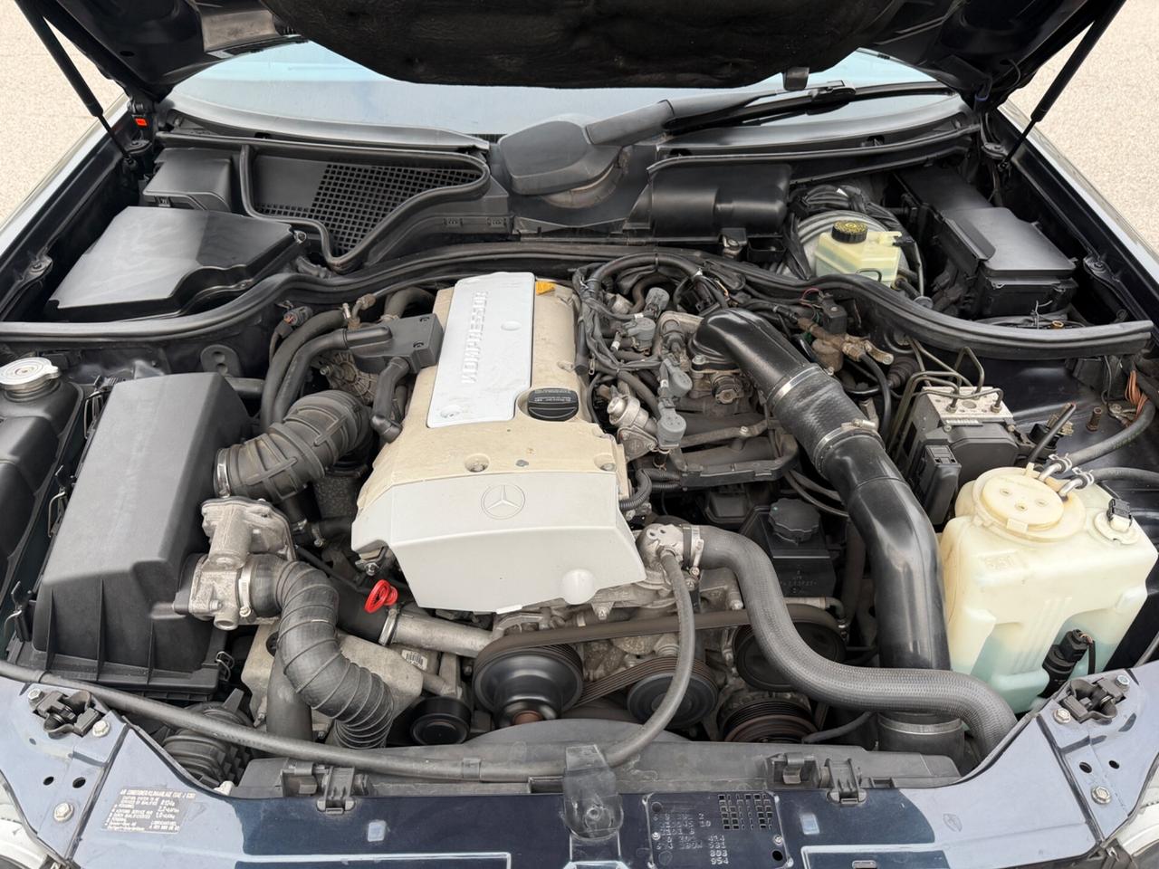 MERCEDES E200 2.0 BENZ-GPL ASI-STORICO 92.000KM