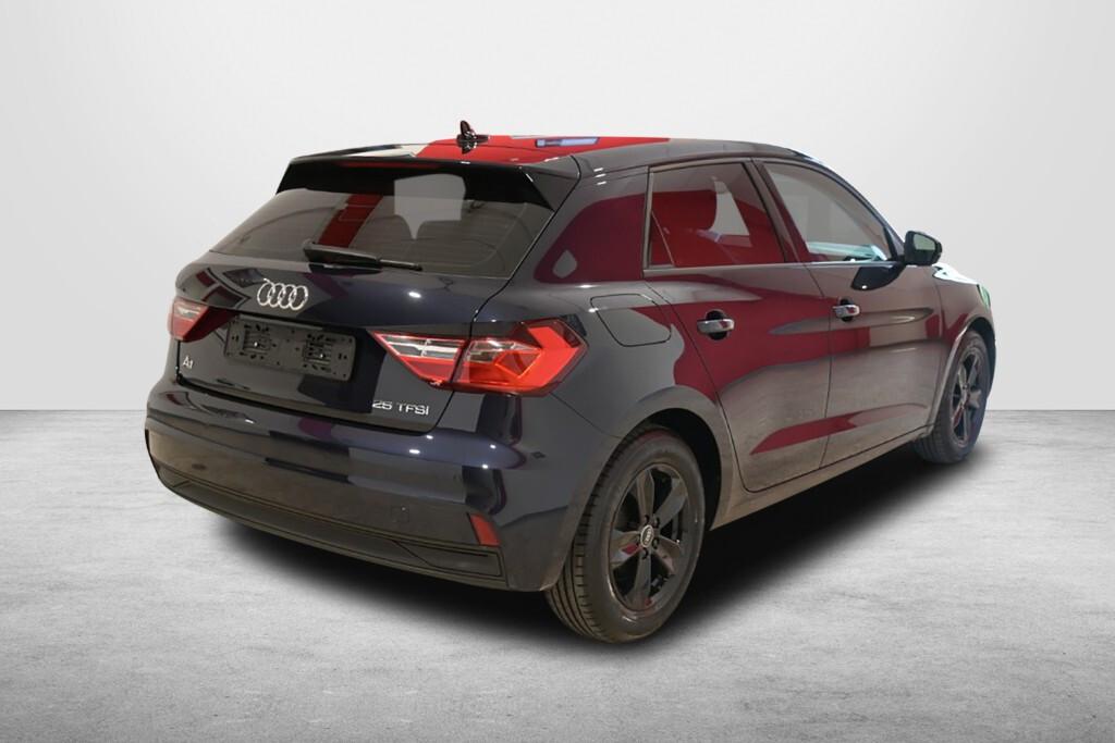 AUDI A1 SBK 95CV ATTRACTION *2022