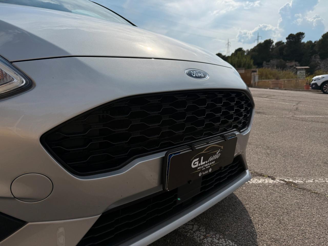 Ford Fiesta ST-LINE/1.5 86CV/NEOPATENTATI/CAR PLAY