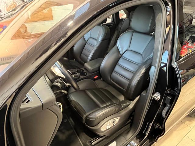 PORSCHE Macan 2.9 Turbo