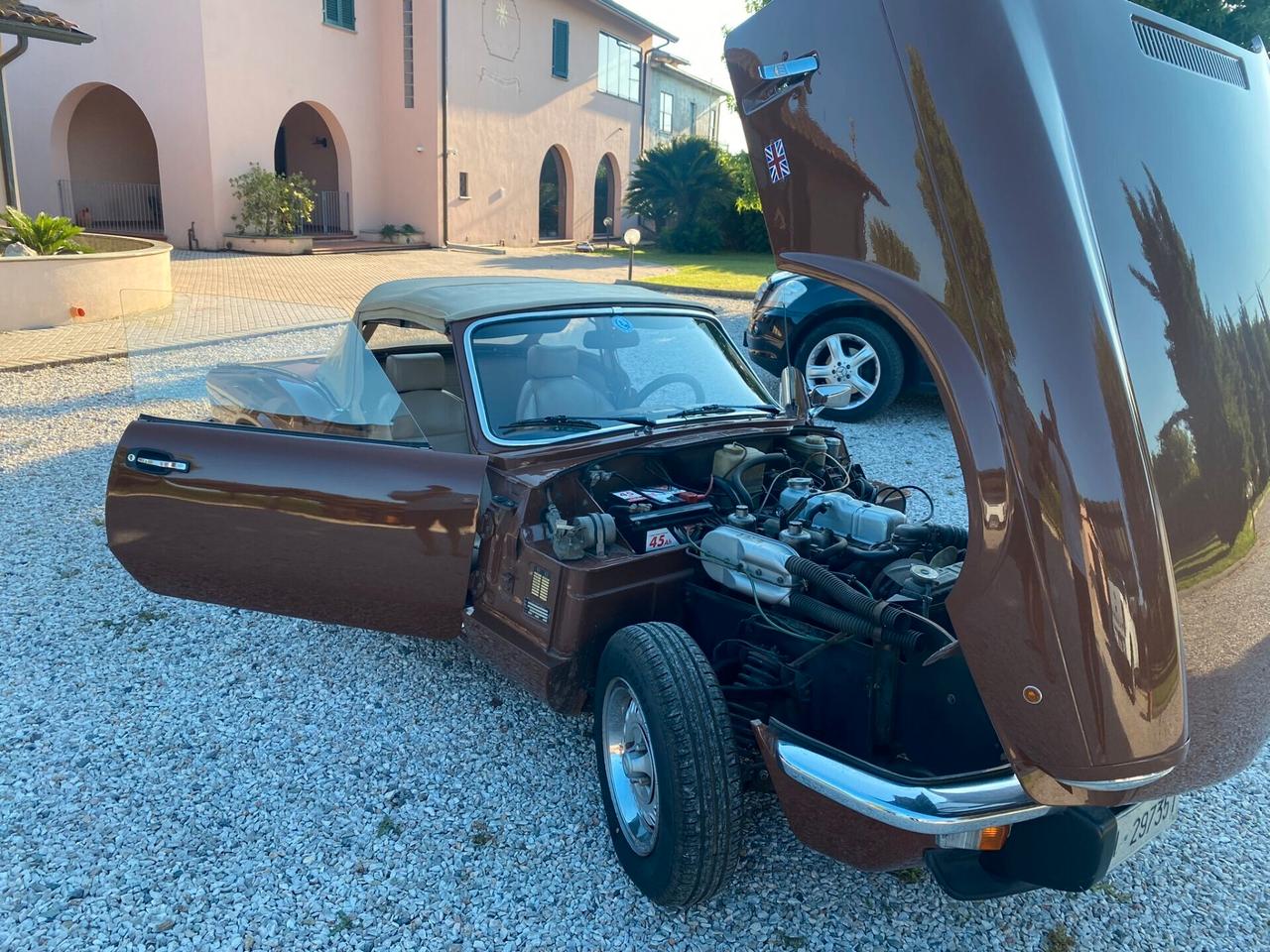 TRIUMPH SPITFIRE 1500 Benzina "CABRIO"