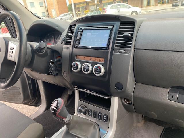 Nissan Navara 2.5 dCi 190CV Manuale 4WD