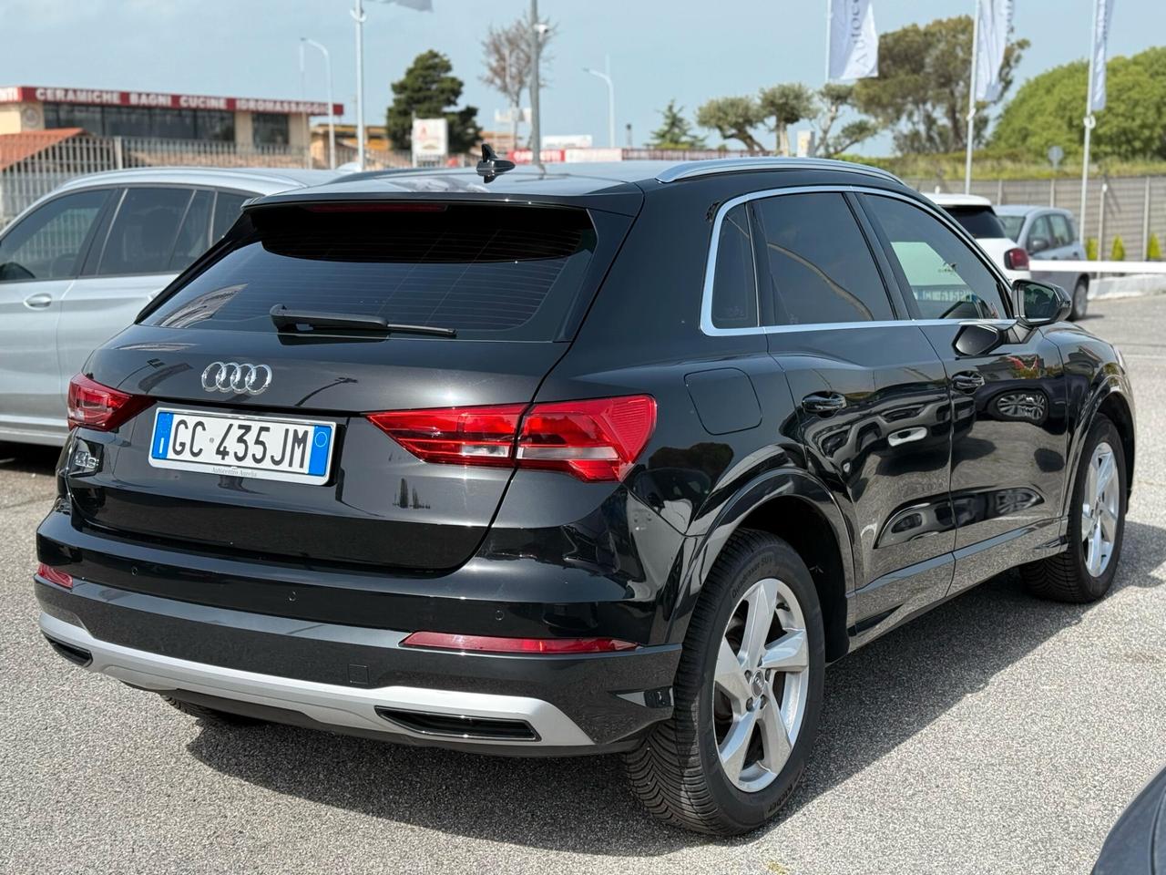 Audi Q3 35 TDI S tronic Business Advanced
