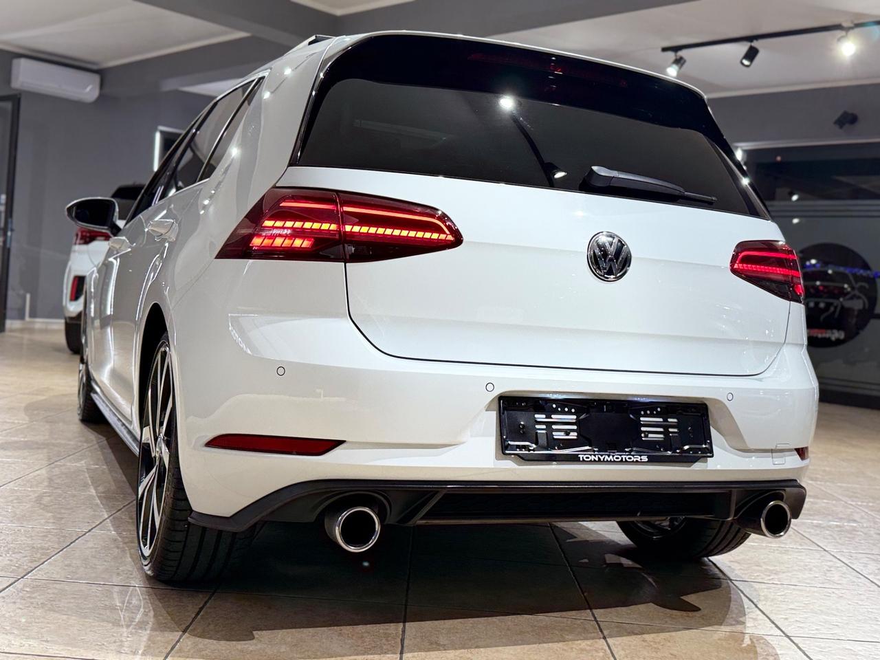 Golf GTI 2.0 TSI 245cv DSG Performance