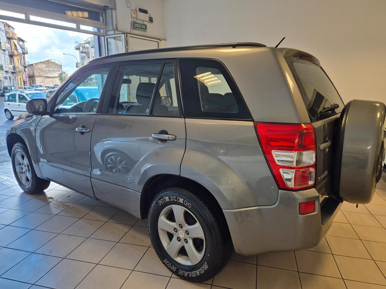 Suzuki Grand Vitara 1.9 DDiS 5 porte