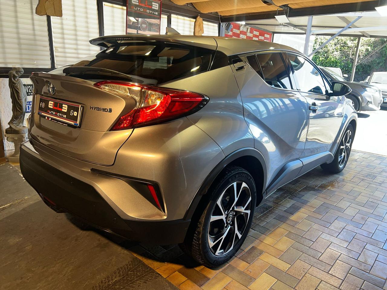 Toyota C-HR 1.8 Hybrid 2019