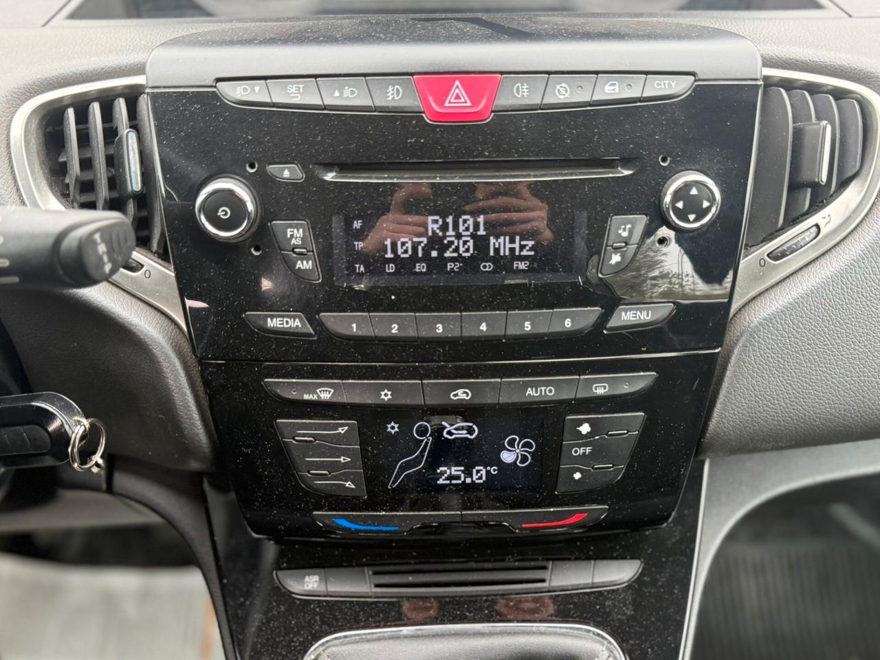 Lancia Ypsilon 2013 GPL