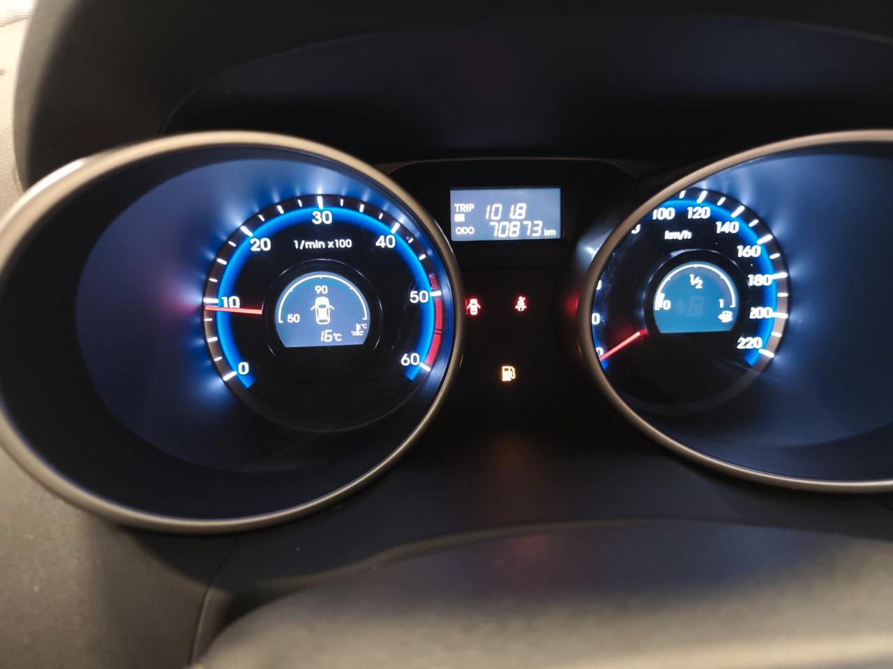 Hyundai iX35 1.7 CRDi 2WD Xpossible