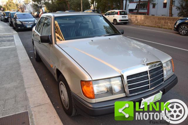 MERCEDES-BENZ 200 E